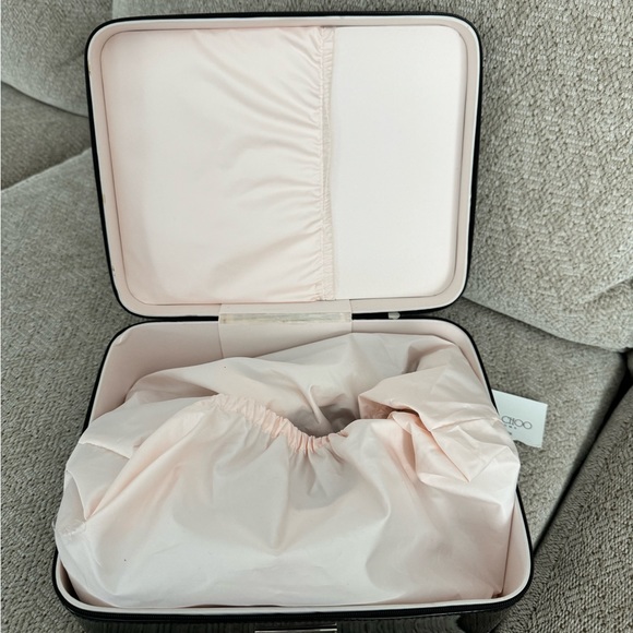 Jimmy Choo - Picture 3 of 8